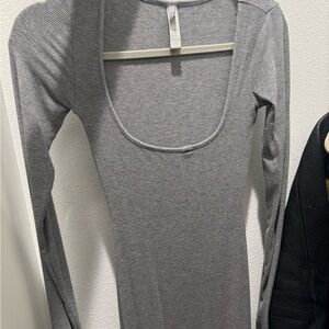 Skims Scoop Neck Ribbed Long Sleeve Top - Gray
